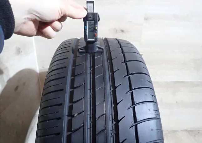 Triangle Sportex TSH11 245/45 R19 102Y-1